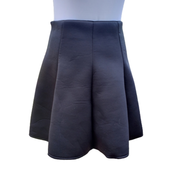 Skirt Scuba Black Stretch Skater Full Sz M TOBI - Picture 7 of 11